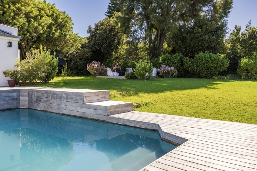 4 Bedroom Property for Sale in Constantia Western Cape